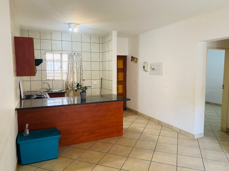 2 Bedroom Property for Sale in Waterval East North West